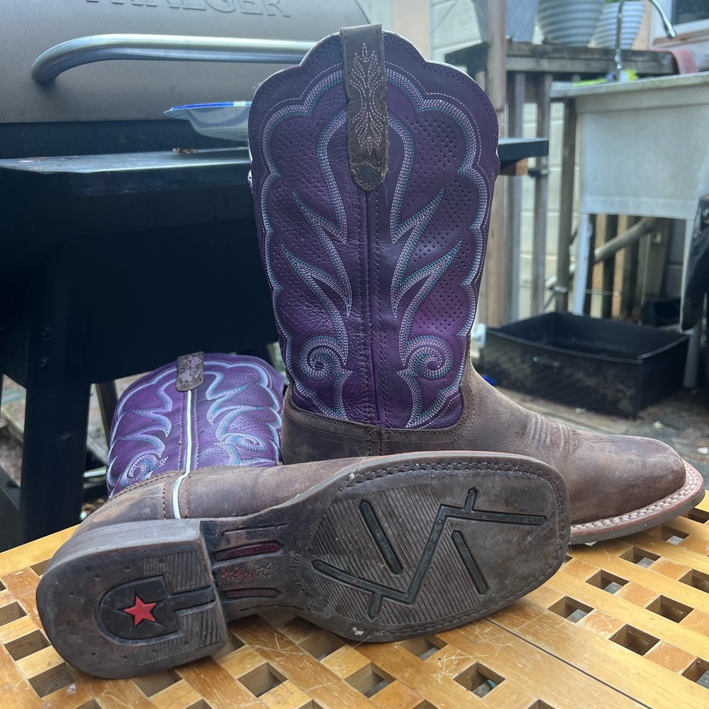 Women’s size 10M Durango Cowboy Boots